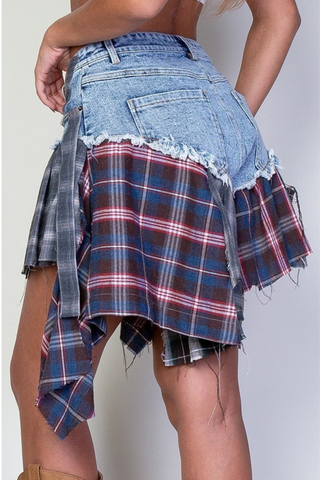 Dixie Chic 113021 - multi plaid shorts*