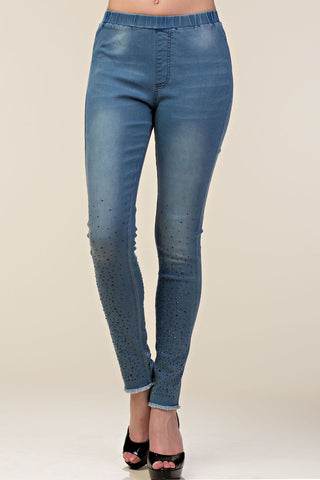 021577 - denim small/medium only great stretch