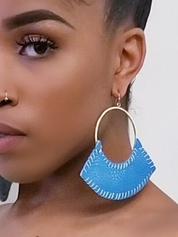 Style #082703 | coral | mint green earrings