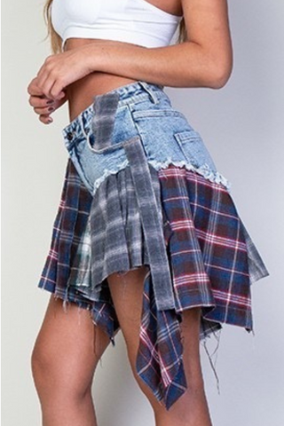 Dixie Chic 113021 - multi plaid shorts*