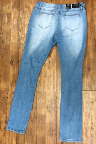 mx048 - curvaceous light denim