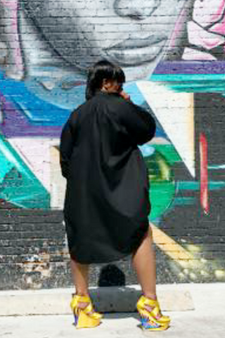 Just Hanging Out 073049 - black*