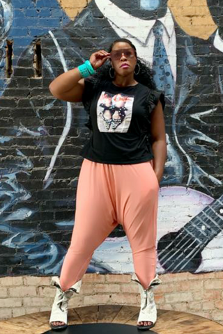 Girlie Flavor 080333 - black and red newspaper top