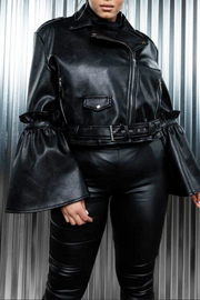 Born to Be Seen 041622 - black*