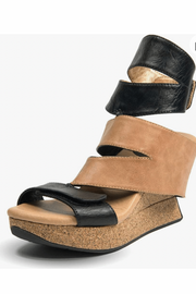 Split Decision 081307 - beige gold and black